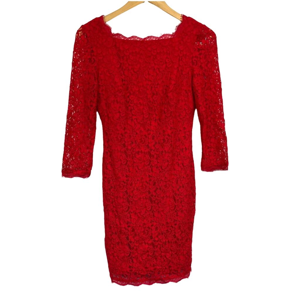 Cache Red Eyelash Lace Dress With V Back and 3/4 Sleeves NWT